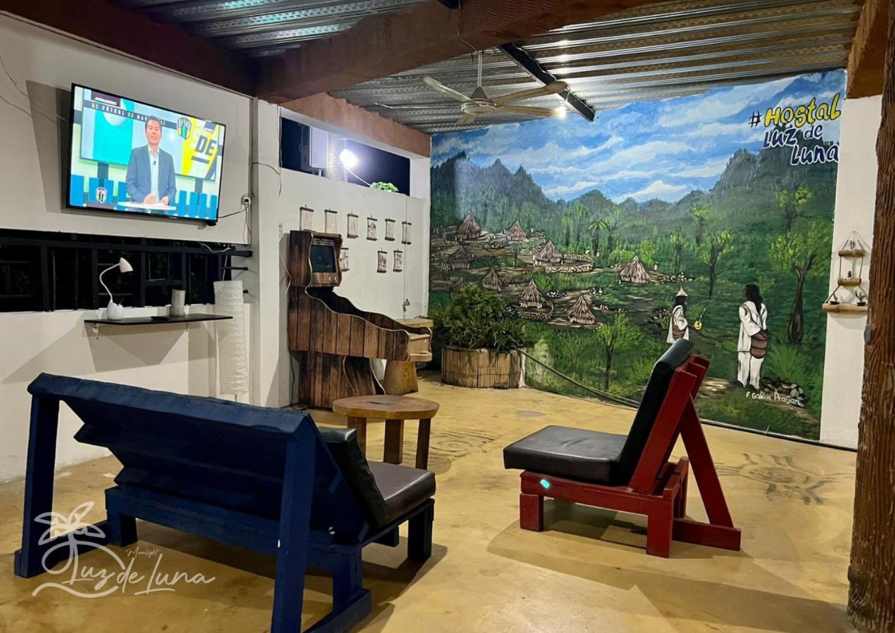 Hostal Luz De Luna Palomino Exteriör bild